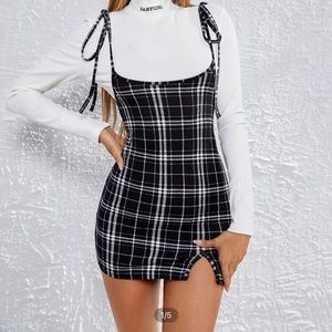 SHEIN Knot Shoulder Split Hem Plaid Overall dress